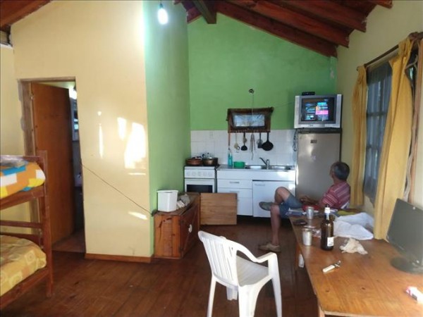 CABAÑA EN CAYASTA A LA VENTA