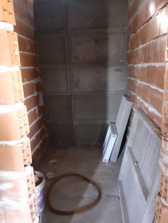 Lote en esquina, de 481 m2 en Bella Italia