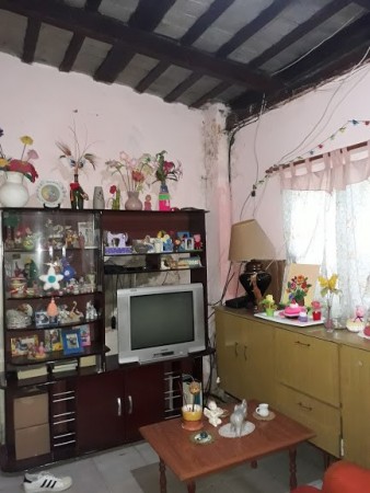 Inversores ! Casa con amplio lote excelente zona Rafaela