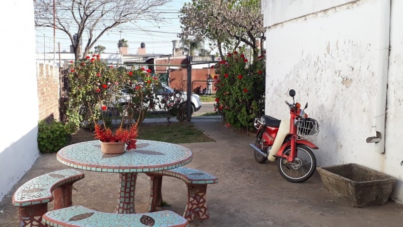 Casa en barrio Mosconi Rafaela, oportunidad para invertir