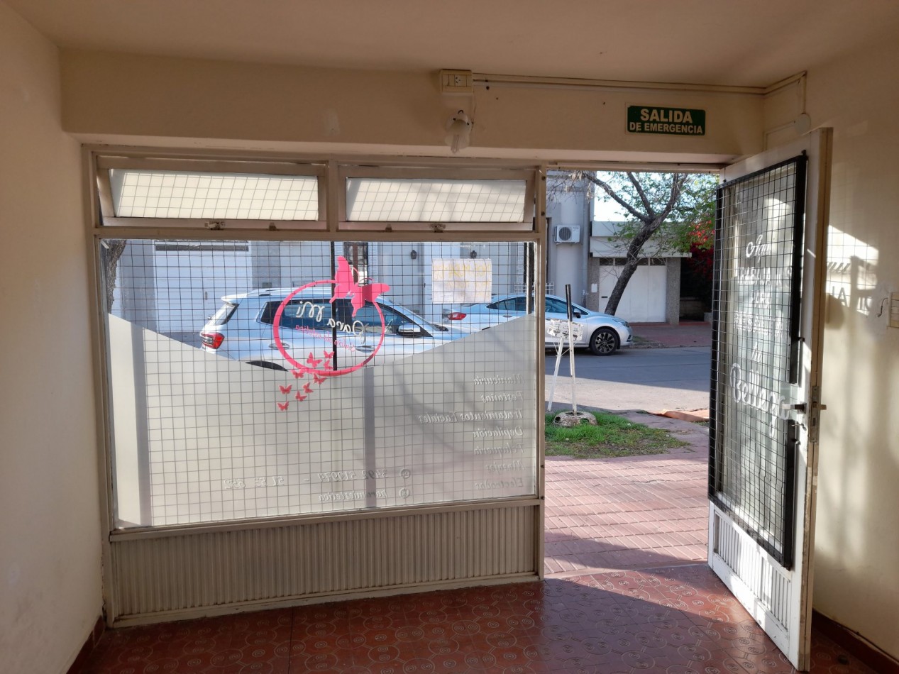 SE ALQUILA LOCAL COMERCIAL B 9 DE JULIO