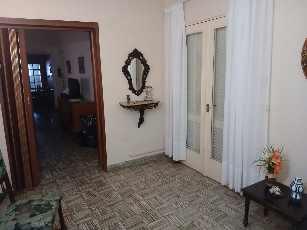 OPORTUNIDAD! CASA A LA VENTA TODOS LOS SERVICIOS