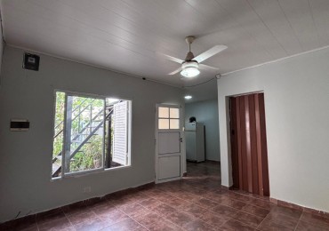 SE ALQUILA MONOAMBIENTE  ZONA UTN